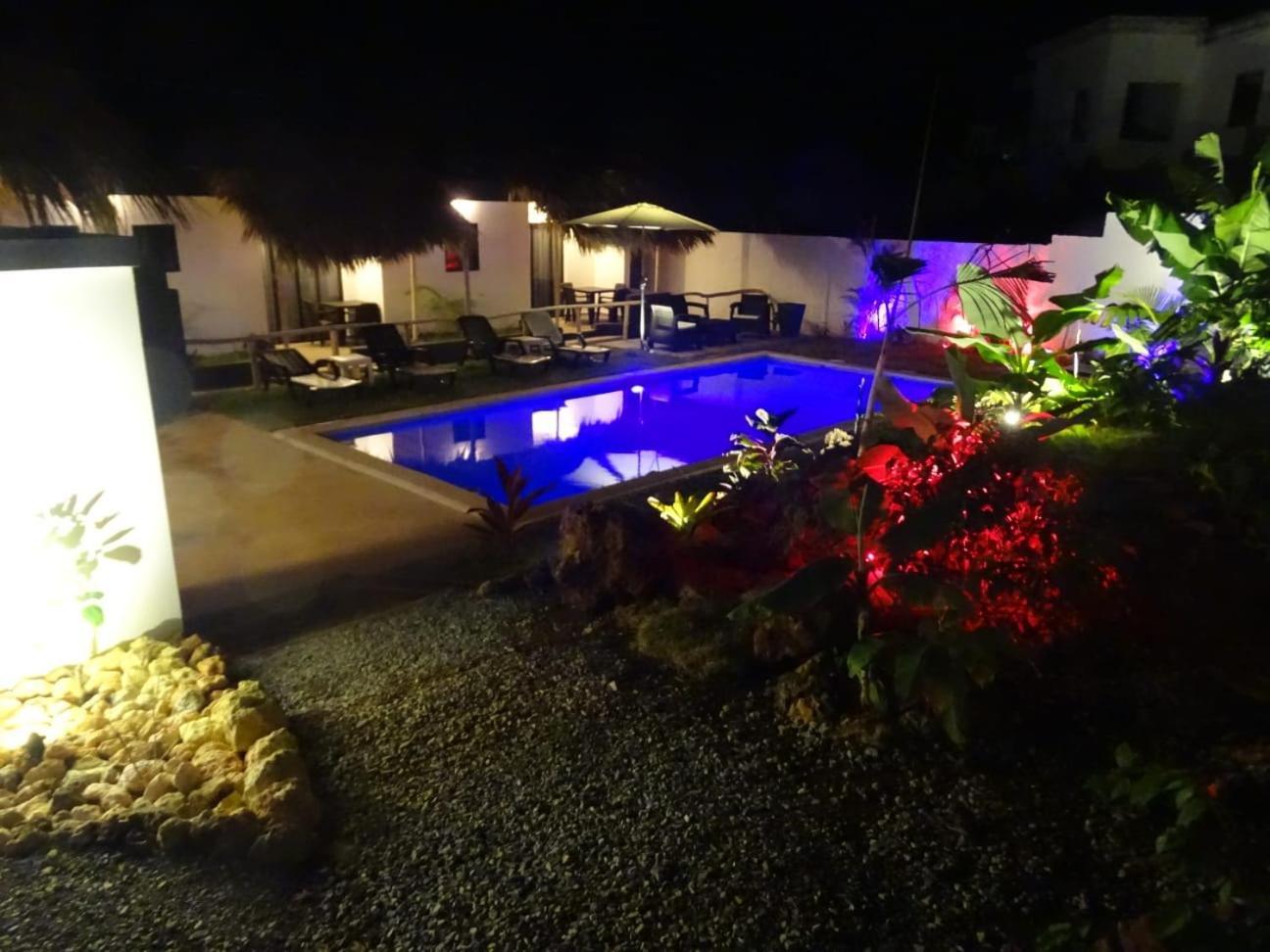 Bungalows Colibri Las Galeras Exterior photo
