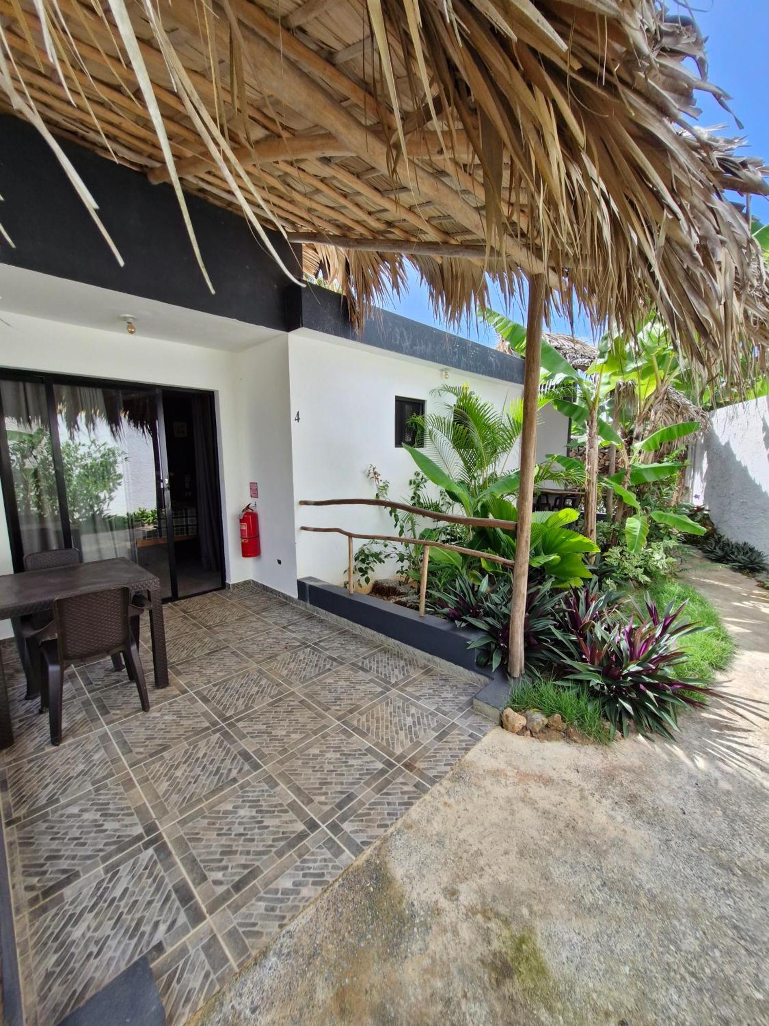 Bungalows Colibri Las Galeras Exterior photo